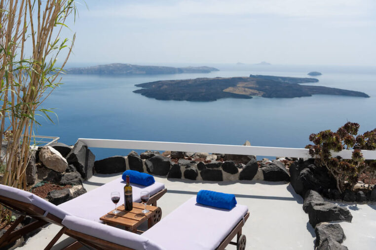 Iatis Nest Santorini Luxury Villas